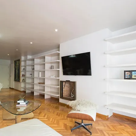 My Space Bonanova Center Lejlighed *